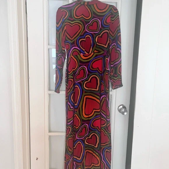 FARM Rio Vibrant Heart Long Sleeve Dress - Picture 6 of 12